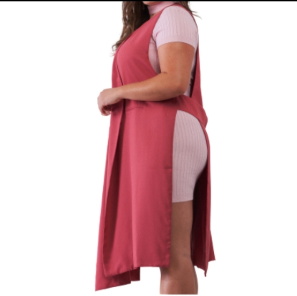 Long Vest - Picture 2 of 4